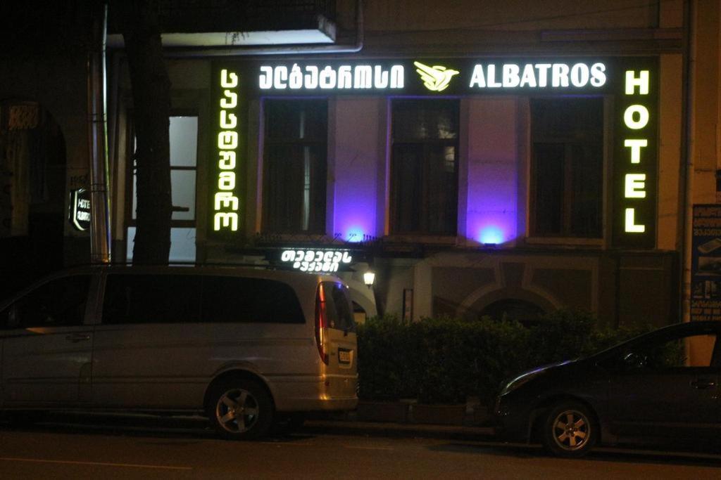 Hotel Albatros Batumi Exterior photo
